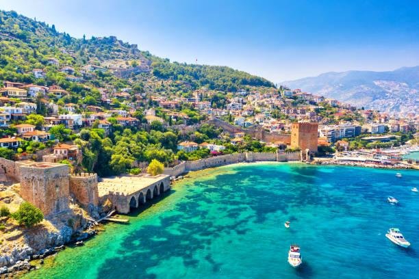 Antalya'da Hangi İlçe Prim Yapar? 19 İlçe, Sahadan Veriler